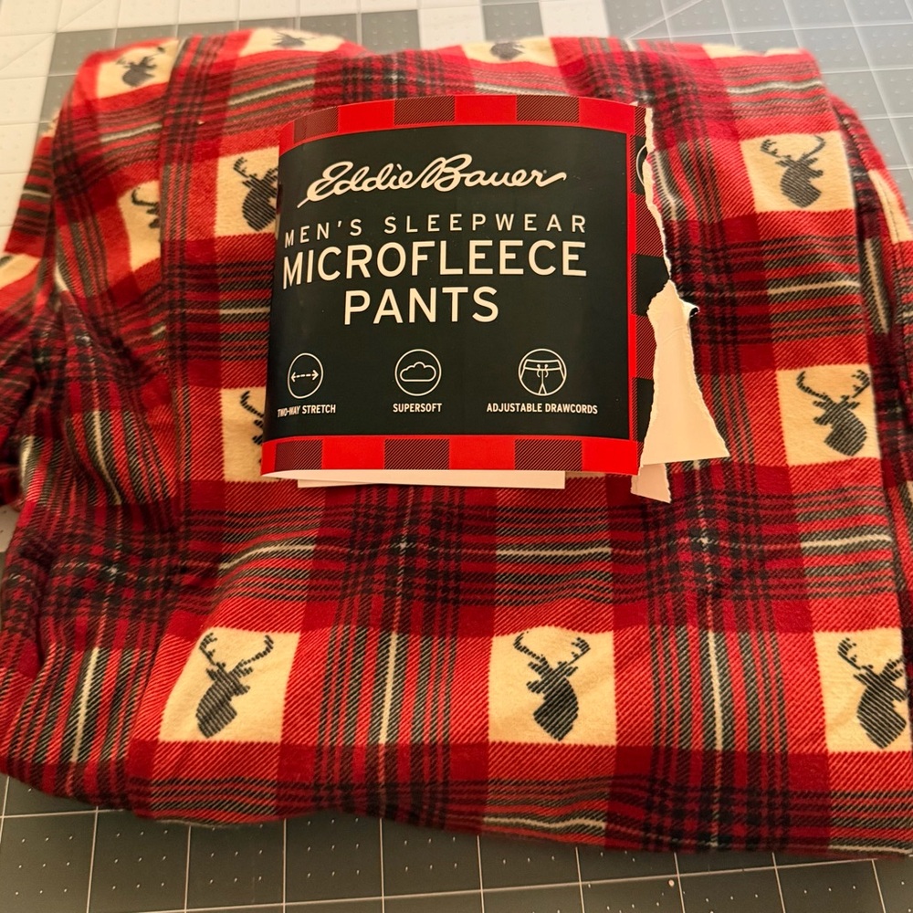 Eddie Bauer Red Plaid Microfleece Sleep Pants with Moose Motif